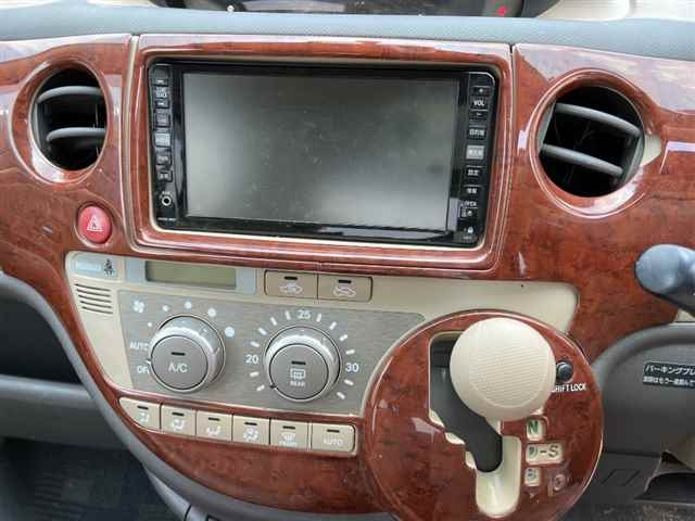 TOYOTA SIENTA 2008