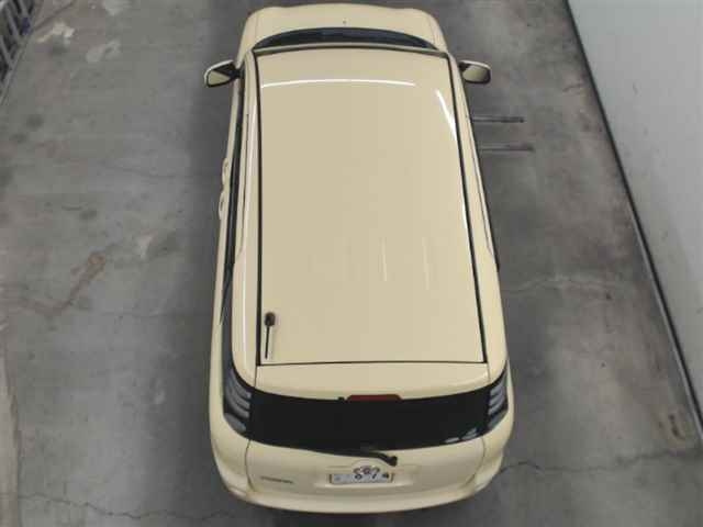 TOYOTA SIENTA 2008