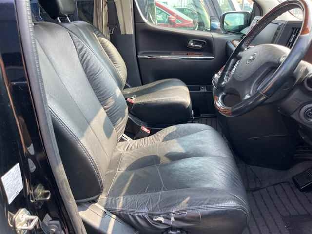 NISSAN ELGRAND 2010