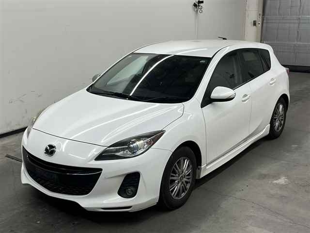 MAZDA AXELA 2012