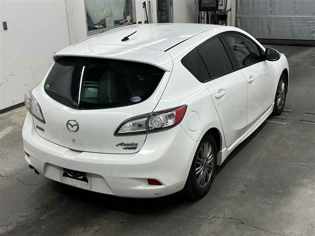 MAZDA AXELA 2012