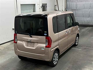 DAIHATSU TANTO 2016