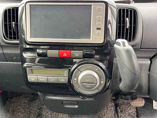 DAIHATSU TANTO 2011