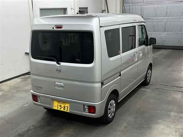 NISSAN CLIPPER VAN 2024