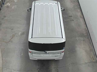 DAIHATSU TANTO 2011