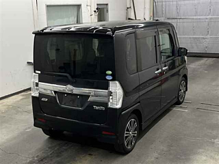 DAIHATSU TANTO 2014