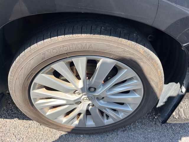 TOYOTA VELLFIRE 2012