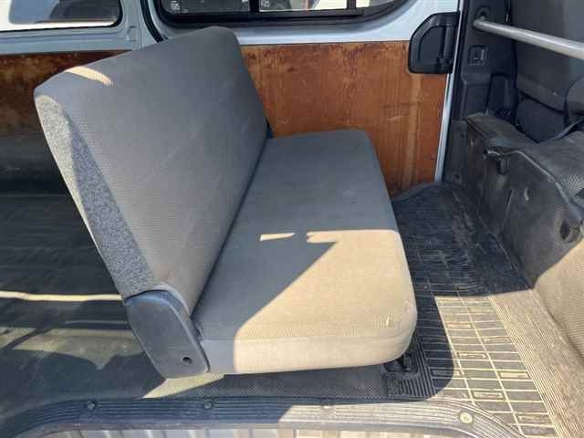 TOYOTA REGIUS ACE VAN 2010