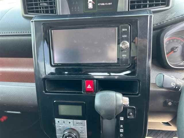 TOYOTA ROOMY 2016