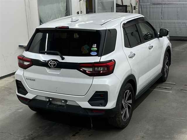 TOYOTA RAIZE 2020