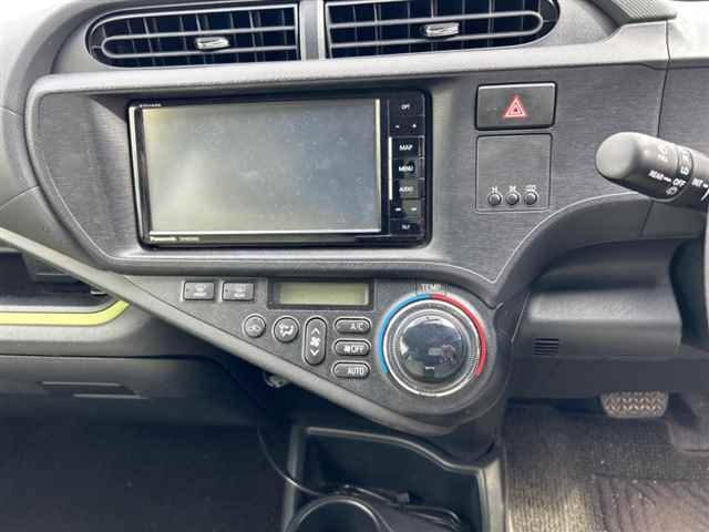 TOYOTA AQUA 2014