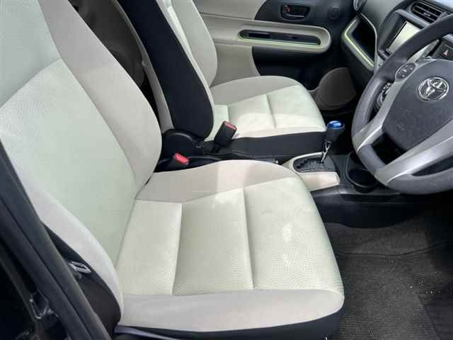 TOYOTA AQUA 2014