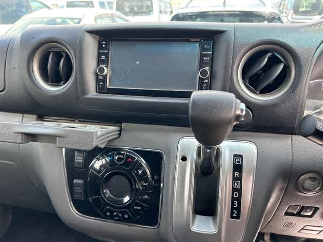 NISSAN CARAVAN VAN 2018