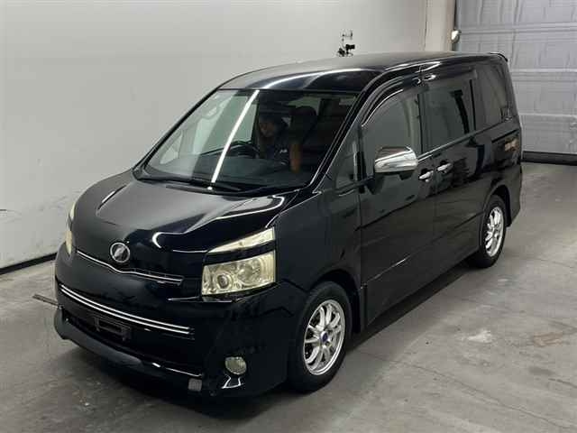TOYOTA VOXY 2008