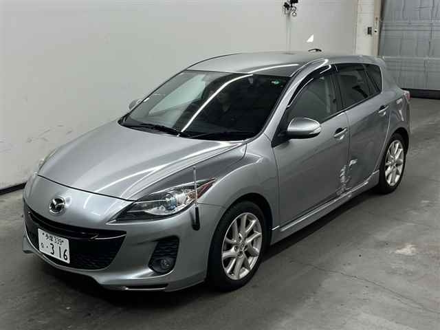 MAZDA AXELA 2011