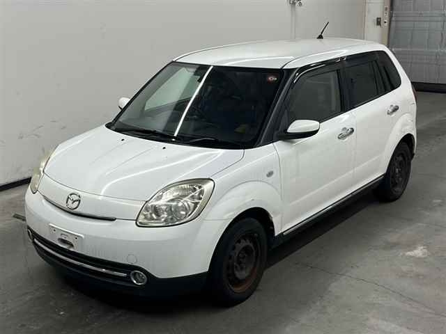 MAZDA VERISA 2012