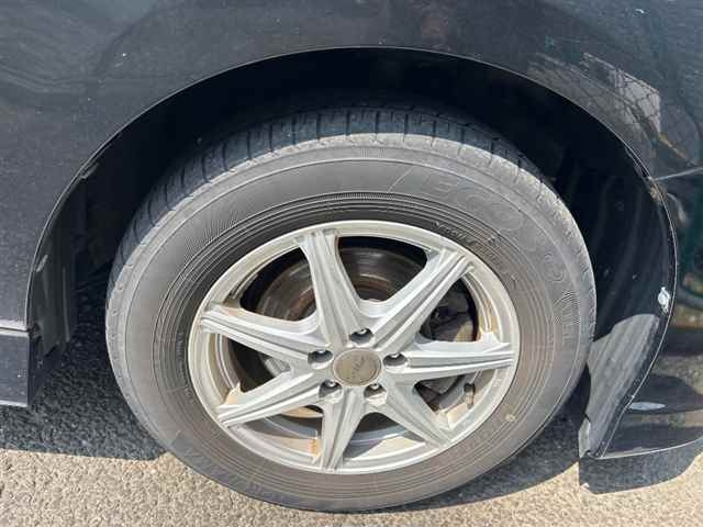 TOYOTA WISH 2012