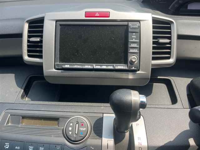 HONDA FREED 2012