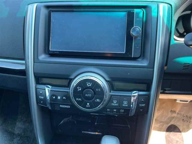 TOYOTA MARK X 2012