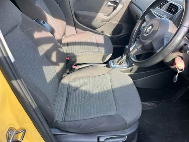 VOLKSWAGEN POLO 2010