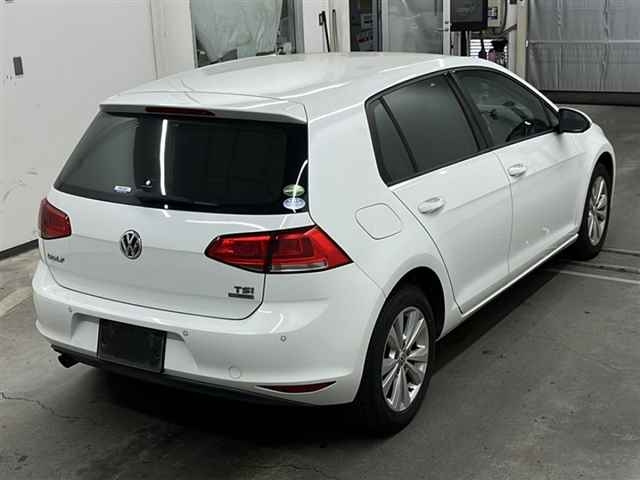 VOLKSWAGEN GOLF 2013