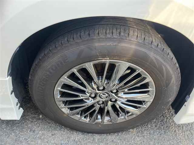 TOYOTA ALPHARD 2018