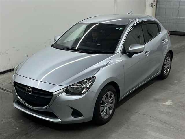 MAZDA DEMIO 2019