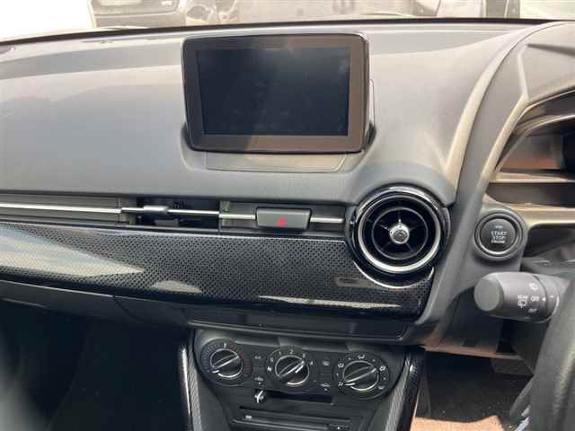 MAZDA DEMIO 2019
