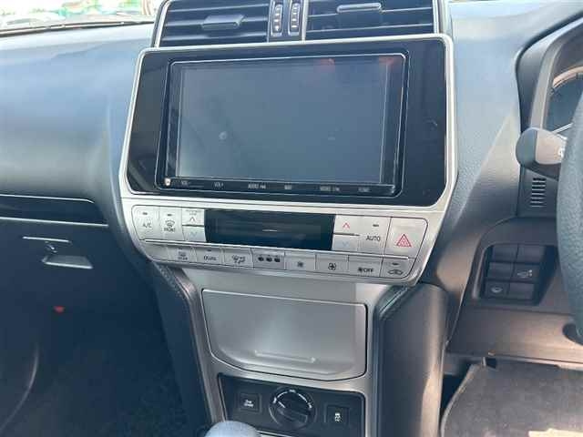 TOYOTA LAND CRUISER PRADO 2021