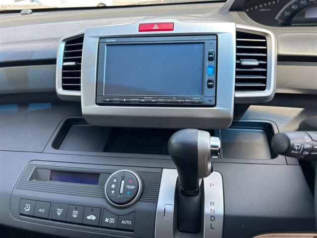 HONDA FREED 2016