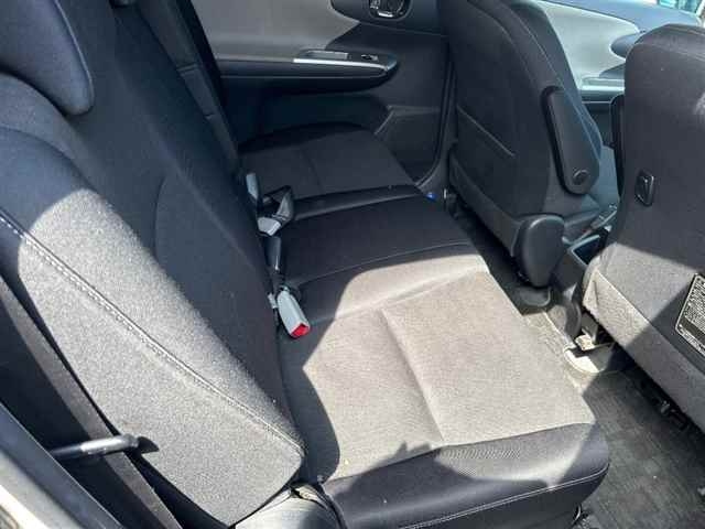 TOYOTA WISH 2009