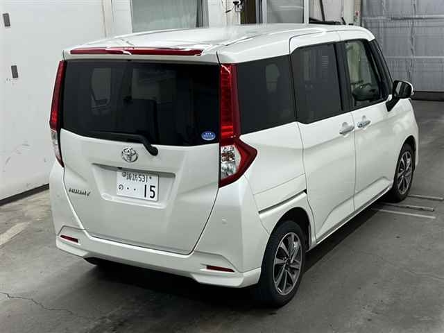 TOYOTA ROOMY 2020