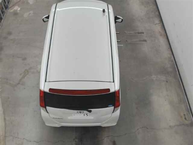 TOYOTA ROOMY 2020