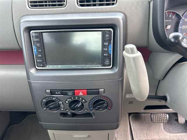 TOYOTA PIXIS SPACE 2012