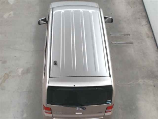 TOYOTA PIXIS SPACE 2012