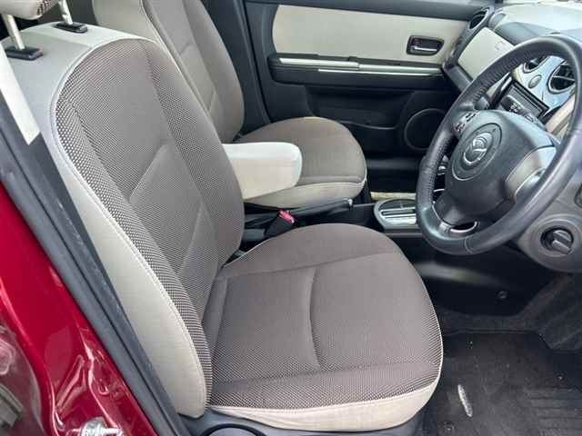 MAZDA VERISA 2011