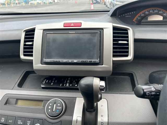 HONDA FREED 2010
