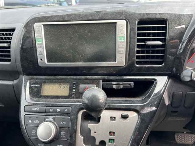 TOYOTA WISH 2008
