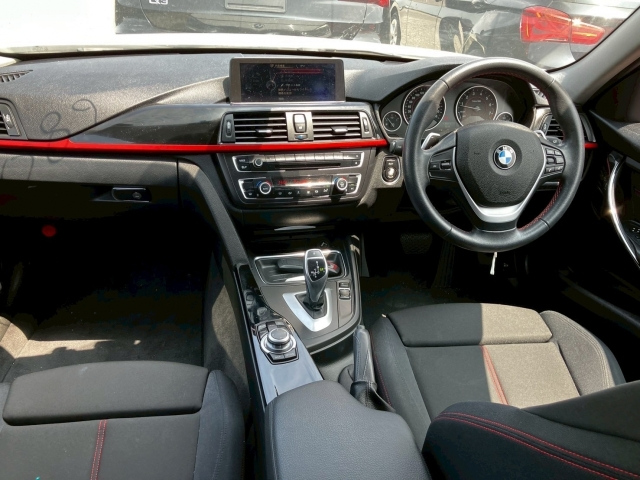 BMW 3 SERIES 2013
