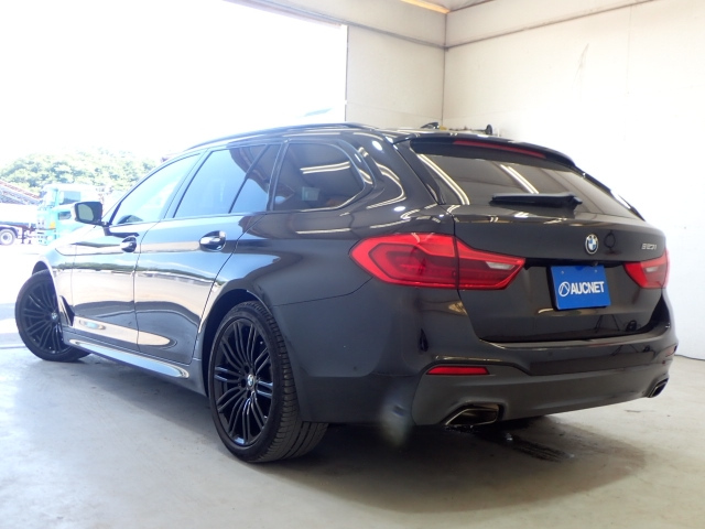 BMW 5 SERIES 2018