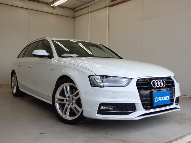 AUDI A4 2014