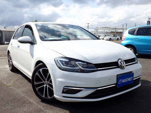 VOLKSWAGEN GOLF 2020