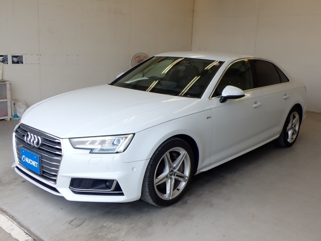 AUDI A4 2016