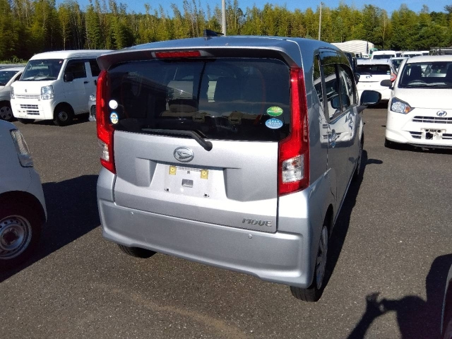DAIHATSU MOVE 2019
