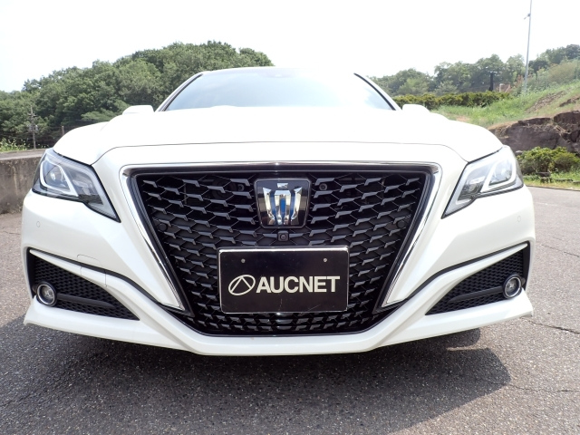 TOYOTA CROWN 2020