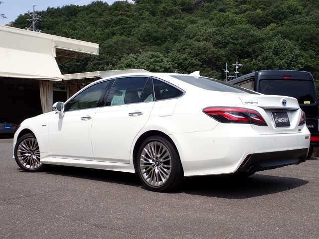 TOYOTA CROWN 2020