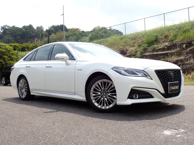 TOYOTA CROWN 2020