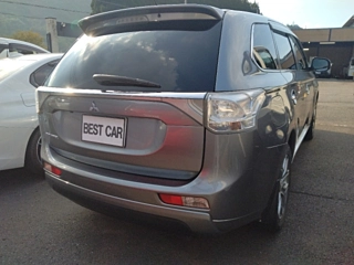 MITSUBISHI OUTLANDER PHEV 2013