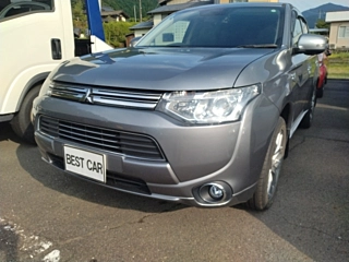 MITSUBISHI OUTLANDER PHEV 2013