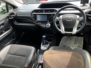 TOYOTA AQUA 2015
